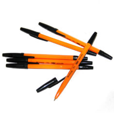 Ручка шариковая  Черная 0.7 оранжевый корпус WENHANG 5.1 уп.50 В314